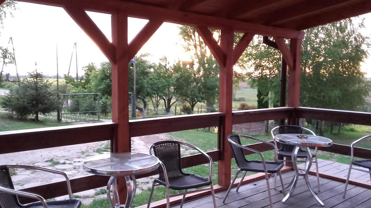 Domek Bialojany Esterno foto