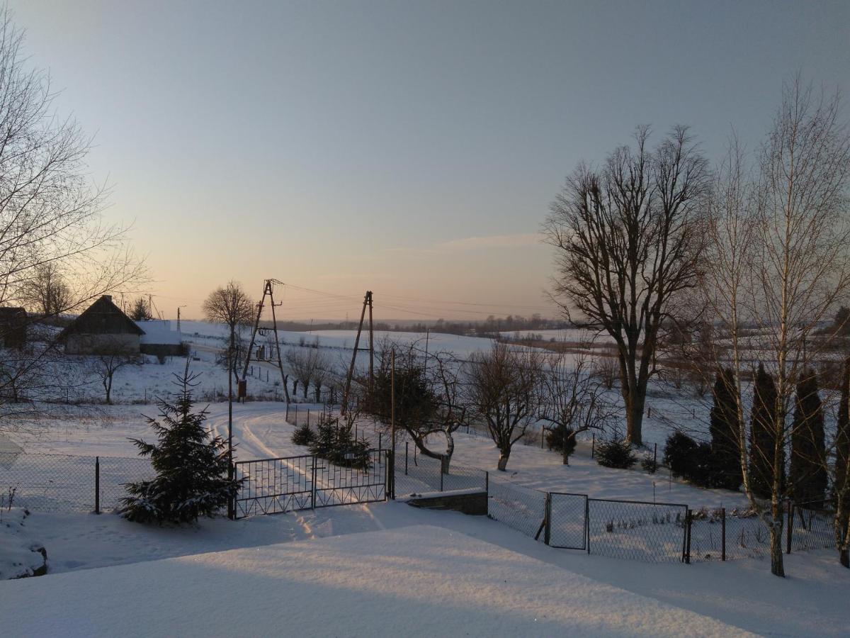 Domek Bialojany Esterno foto